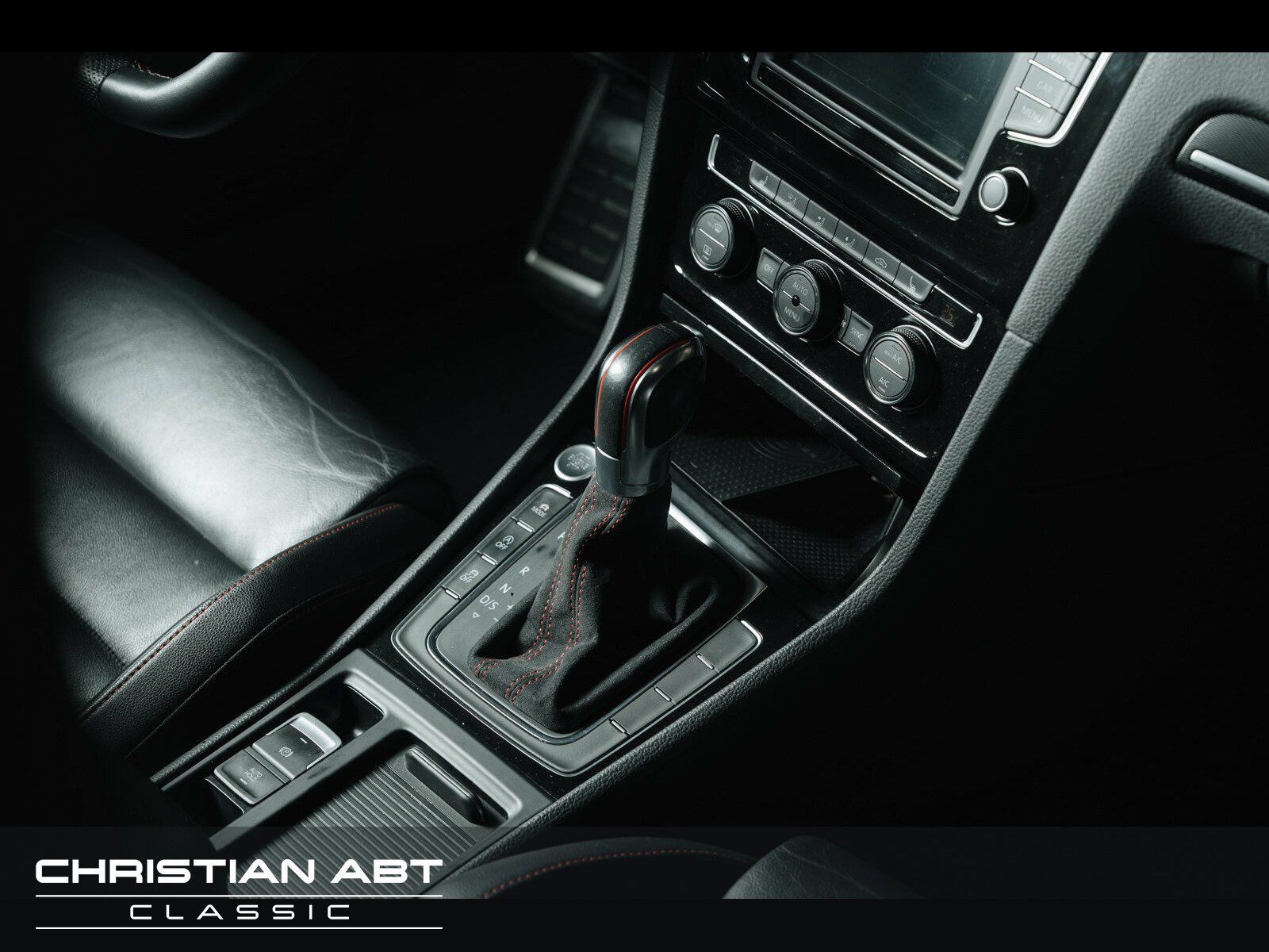 Fahrzeugabbildung Volkswagen Golf VII GTI Clubsport Pano Remus Navi Autom.