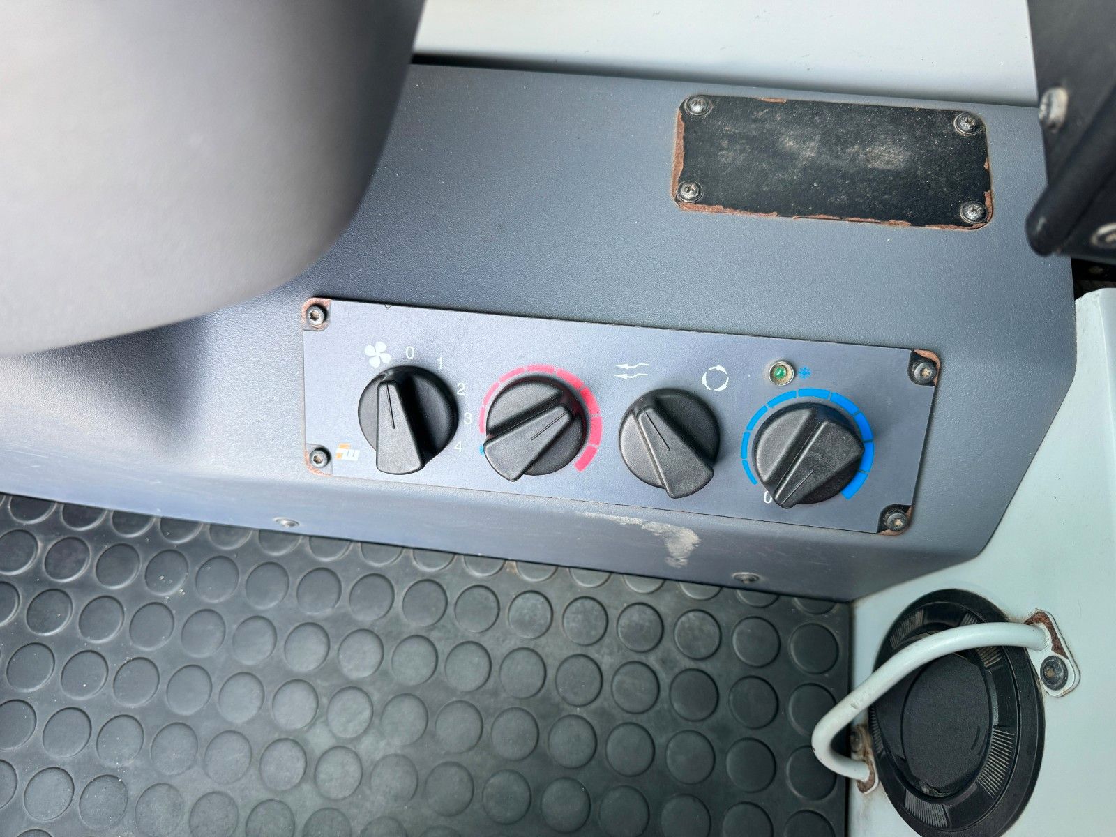 Fahrzeugabbildung Faun Tadano ATF 70G-4 8x8 Klima 5.161 Betr. Std.