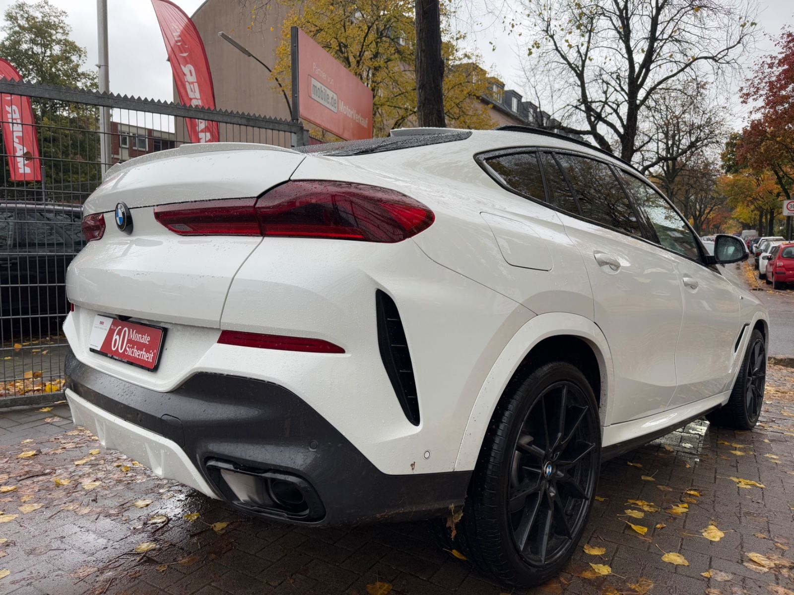 Fahrzeugabbildung BMW X6 xDrive 30d*M-PAKET*PANO*H&K*MEMORY*