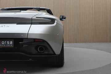 2024 Aston Martin DB12 缩略图 47