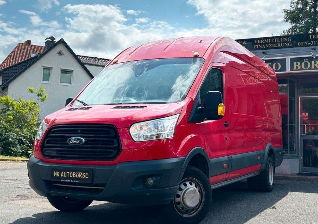 Image of Ford Transit