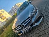 Mercedes-Benz Pfarrer-Theile-Straße  13591 Berlin - Mercedes-Benz 220 aus 2015