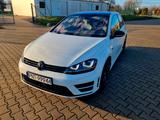 Volkswagen Golf 2.0 TSI DSG 4MOTION BMT R R - Volkswagen Golf mit Benzin-Antrieb: Sportwagen, Automatik