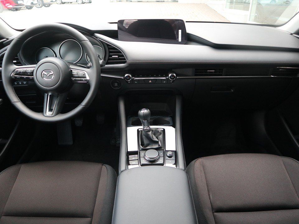 Fahrzeugabbildung Mazda 3 FB M-Hybrid Centre-Line G-140 *sofort* NAVI AC