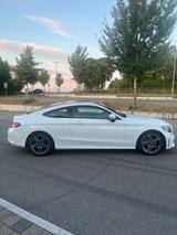 Mercedes-Benz C200 Coupé AMG Line | Pano | Standheiz. | 360°  - Mercedes-Benz C 200 Gebrauchtwagen in Stuttgart