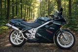 Honda VFR 750 RC36 - HONDA VFR 750 RC36