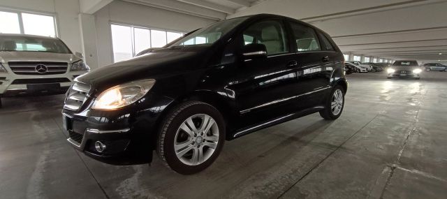 Mercedes-Benz Mercedes-benz A 180 A 180 BlueEFFICIENCY Special