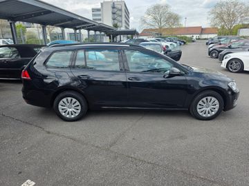 Volkswagen Golf - 4