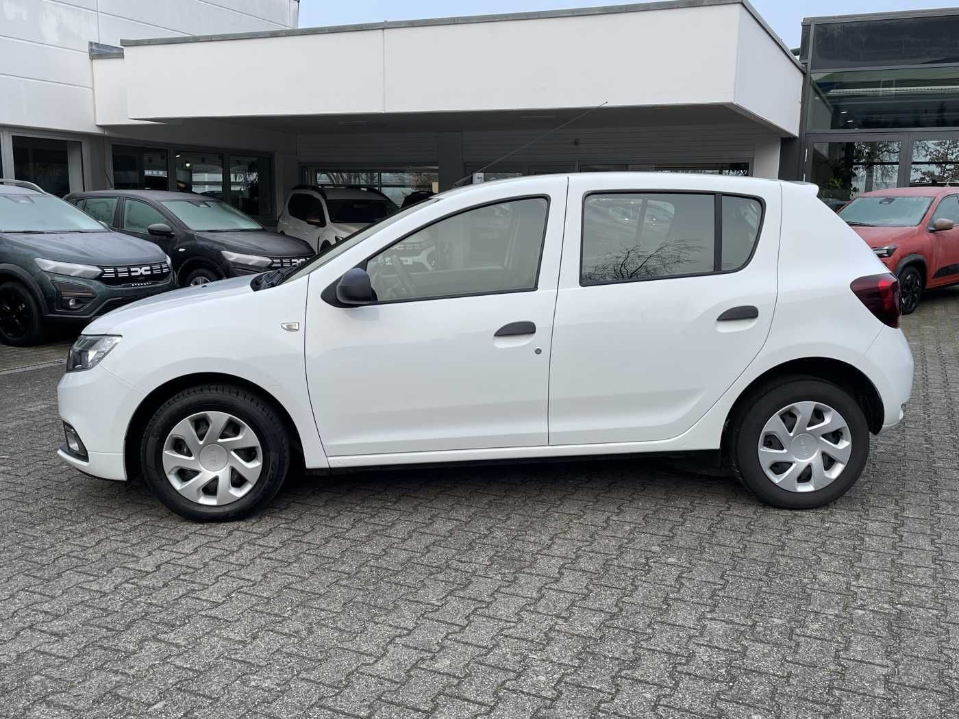 Fahrzeugabbildung Dacia Sandero Ambiance SCe 70