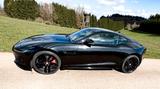 Jaguar F-Type P300 R-DYNAMIC BLACK R-DYNAMIC BLACK - Jaguar F-Type: R Dynamic Black