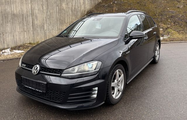 VW Golf VII GTD 2.0 TDI Variant  DSG Panorama