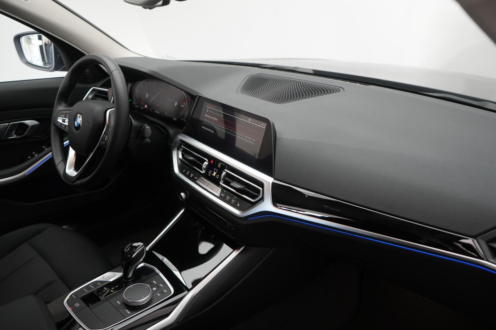 BMW 320 d Advantage Navi/LED/Kamera foto 7