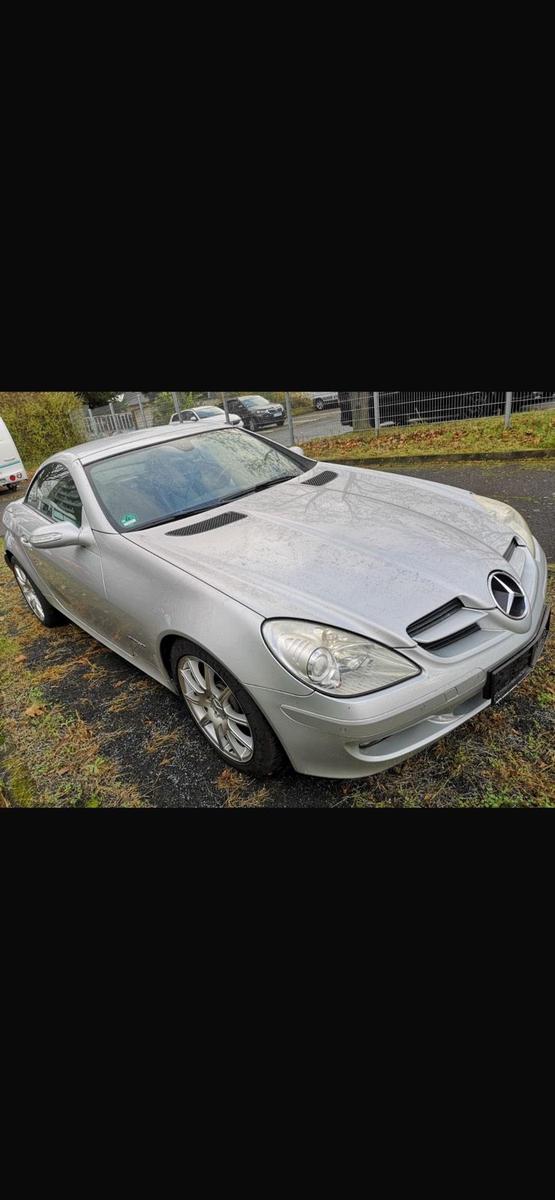 Mercedes-Benz SLK 200