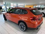 BMW X1 Baureihe X1 sDrive 20i S-DRIVE AHK/ALU/NAVI/ - BMW mit Benzin-Antrieb: Orange