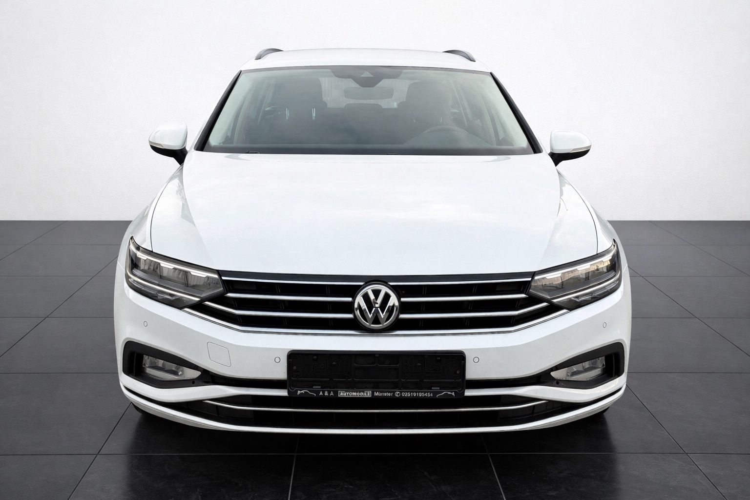 VW Passat Variant 2,0 TDI DSG "Business" KAMERA,AHK