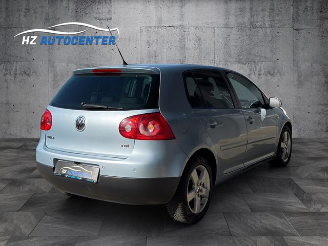 Volkswagen Golf V Lim. United*NAVI*APPLE*SHZ*KAMERA*PDC*