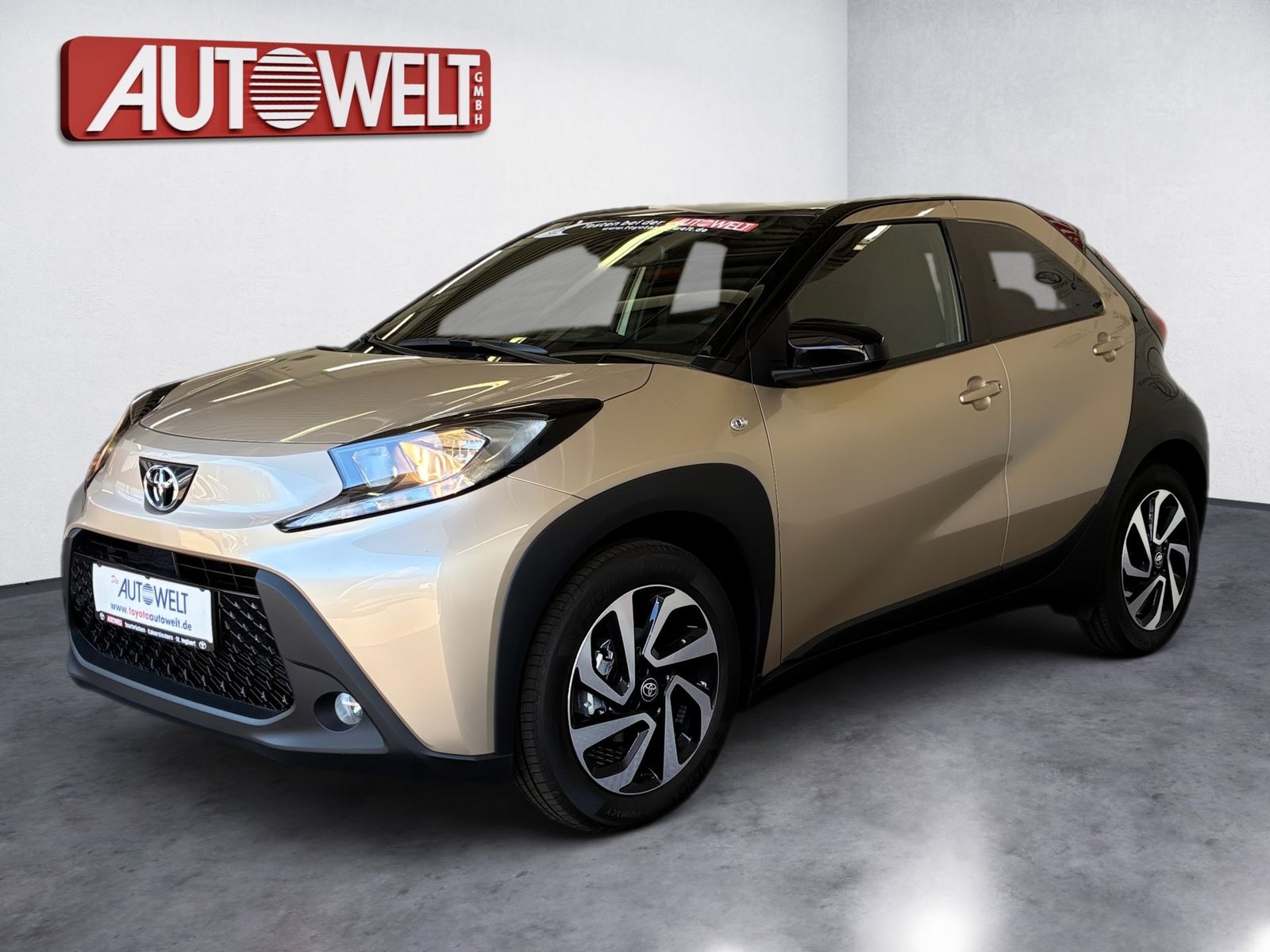 Fahrzeugabbildung Toyota Aygo 1.0 Teamplayer Kamera,Navi,SHZ,ACC,PDC,FLA