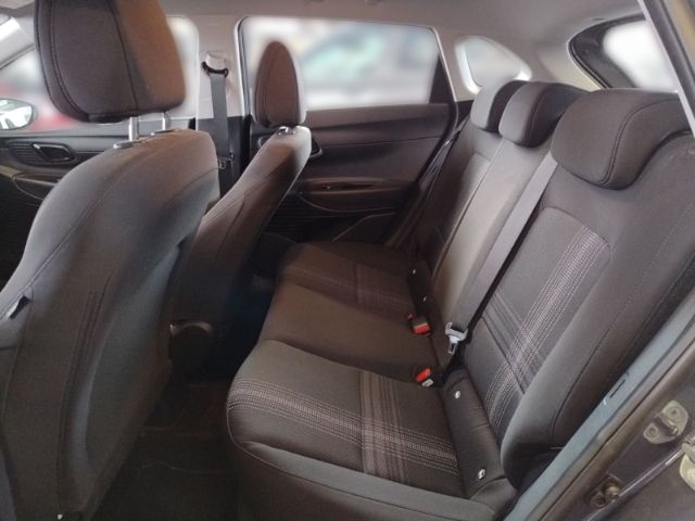 Fahrzeugabbildung Hyundai i20 FL (MY25) 1.0 T-GDI 100 PS Select Funktionsp