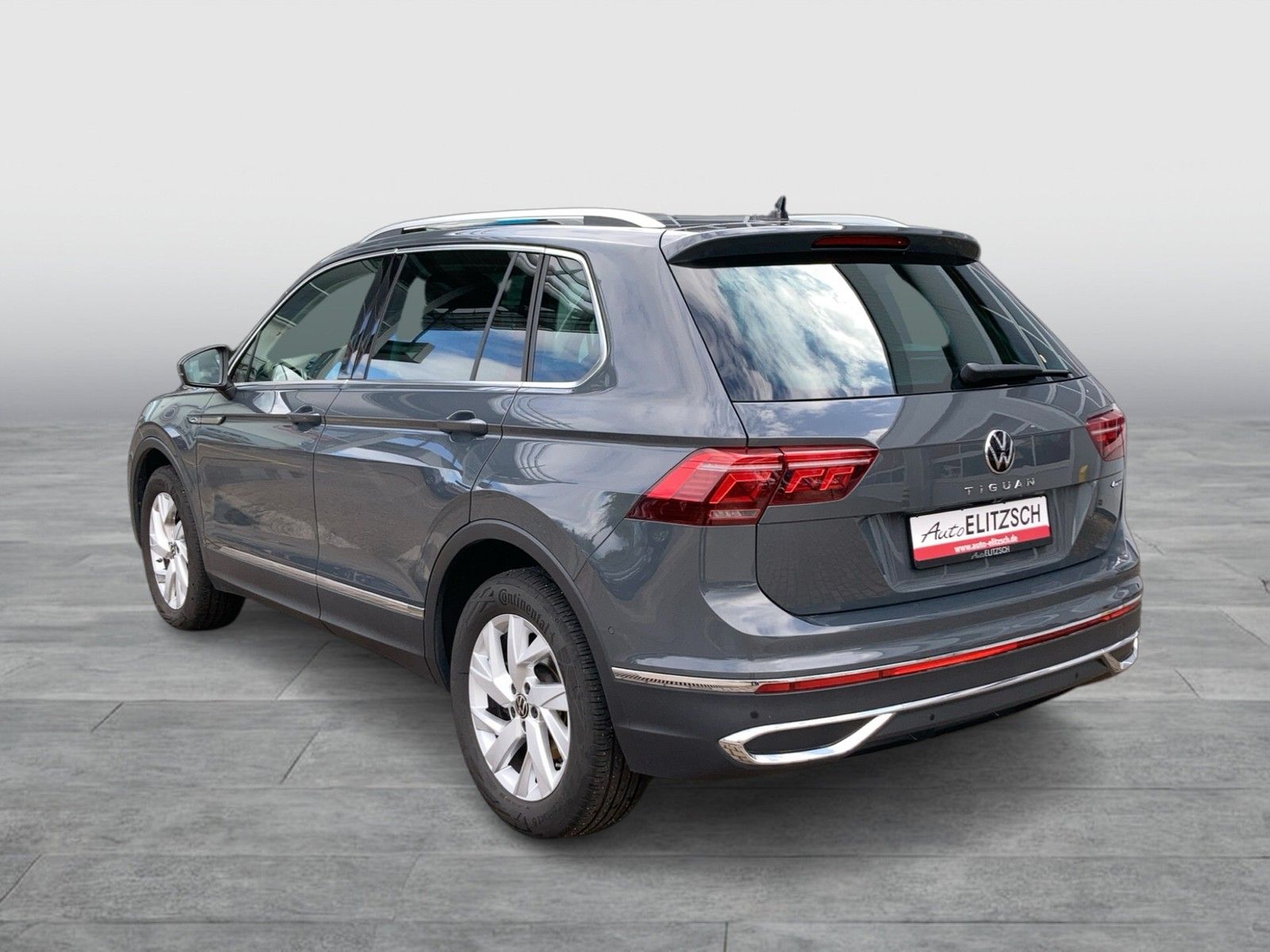 Fahrzeugabbildung Volkswagen Tiguan TSI Elegance 4M DSG Matrix Navi ACC STH A