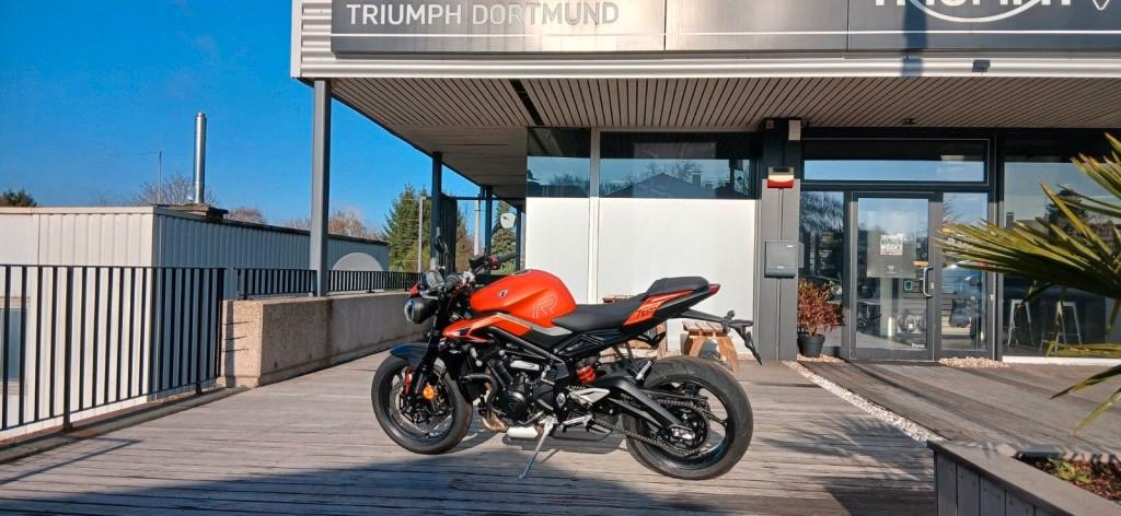 Triumph Street Triple R