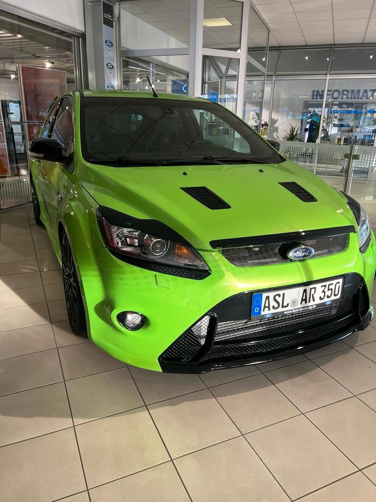 Ford Focus Lim. RS mit 350 PS  RS500 Schalensitze