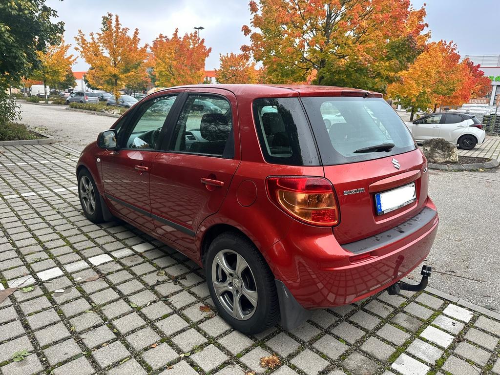 Suzuki SX4