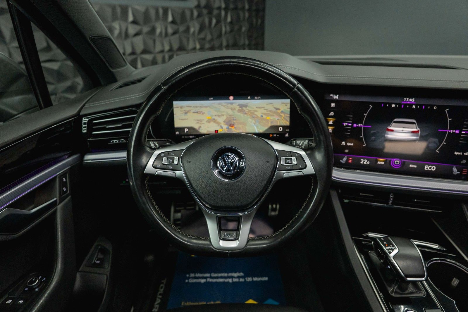 Fahrzeugabbildung Volkswagen Touareg V6 R-Line+ 4Motion *Pano*Matrix*DAB*19%*