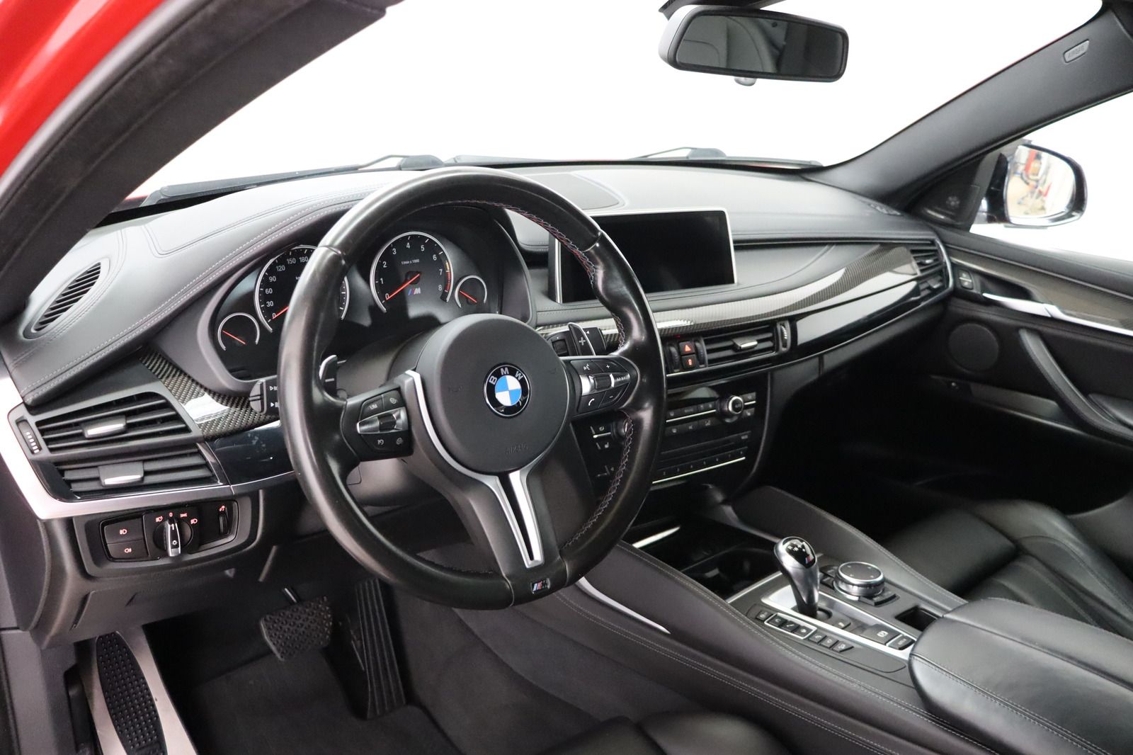 Fahrzeugabbildung BMW X6 M * HUD * LEDER * 360° Kamera