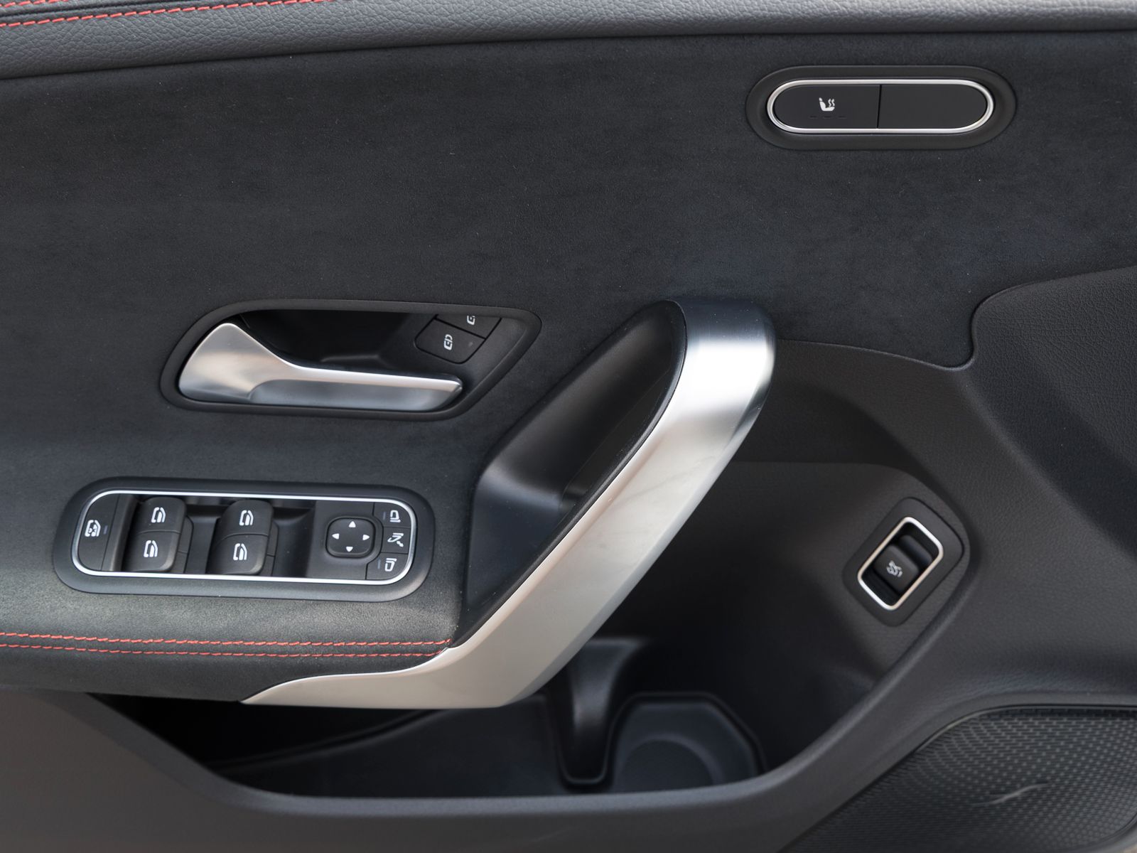 Mercedes-Benz CLA 220 4Matic AMG Line PANORAMA NAVI 360 MULTIB foto 9