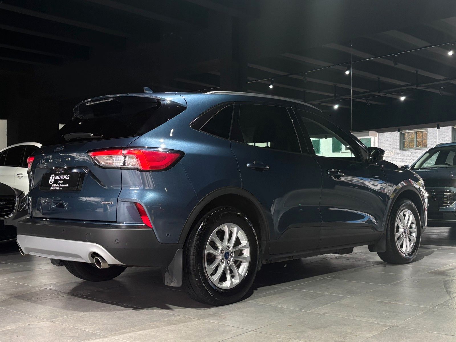 Fahrzeugabbildung Ford Kuga Titanium X *PlugInHybrid*Kamera*LED*SHZ*ACC