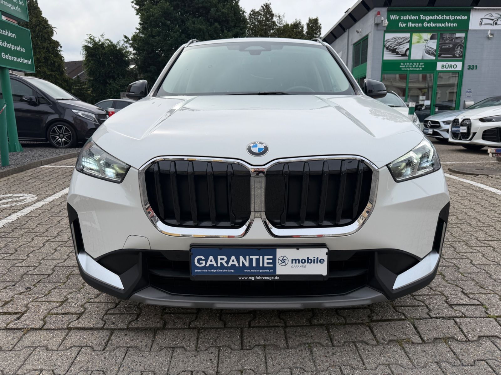 Fahrzeugabbildung BMW X1 23 d xDrive PANO TOTWINKEL KAMERA LEDER LED