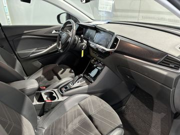 Fotografie 5 des Opel Grandland (X) Grandland 1.2 DI Automatik GS