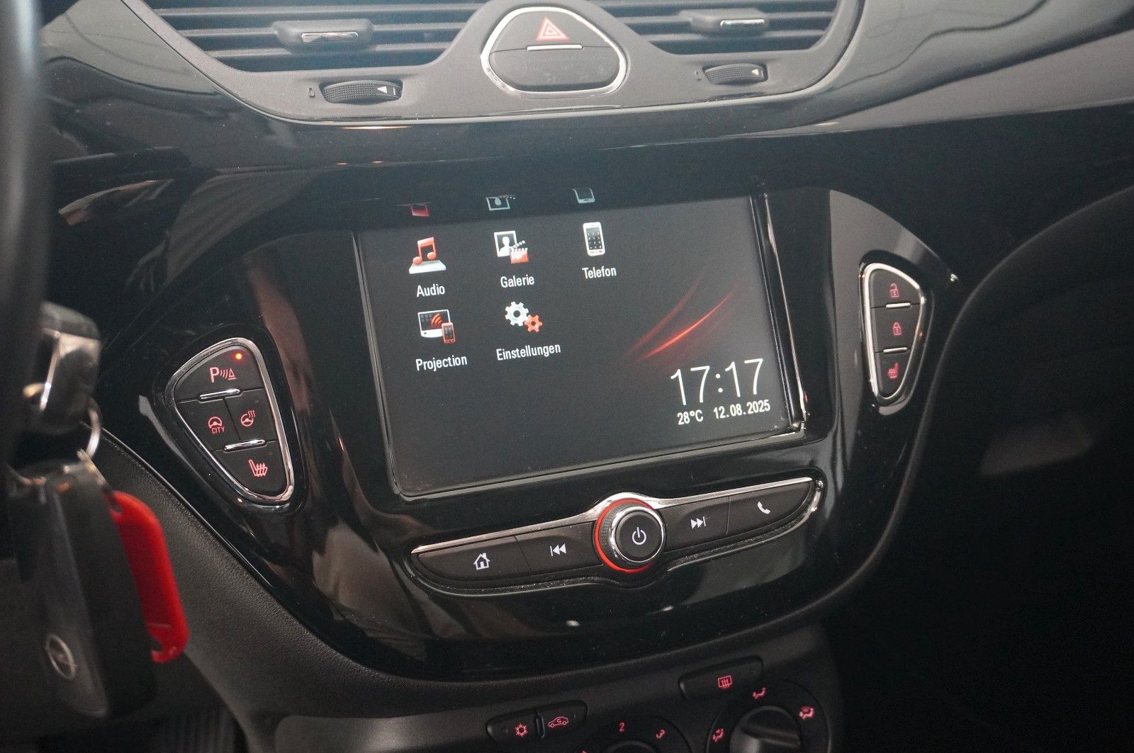 Fahrzeugabbildung Opel Corsa E Active 1.4  NAVI/PDC/SHZ/LHZ/ALU/TEMPO