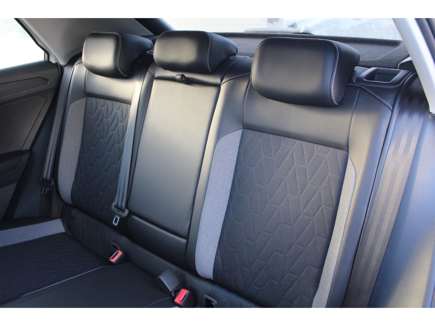 Volkswagen T-Roc - Bild 28