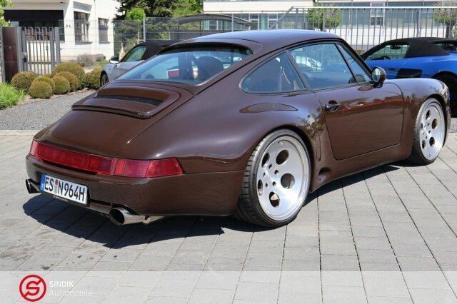 Porsche 964