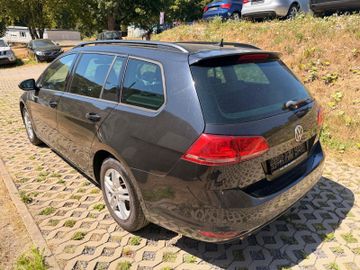 Volkswagen Golf - 3