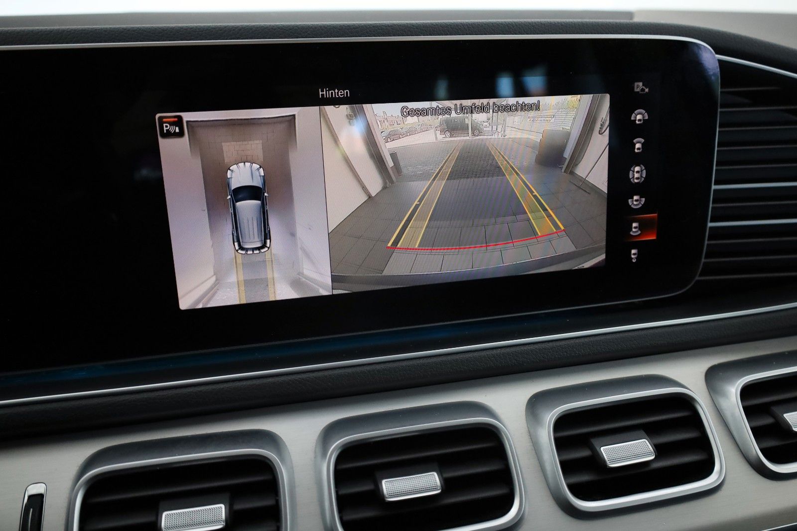 Fahrzeugabbildung Mercedes-Benz GLE 350 de 4Matic,Leder,Navi,LED,SH,360Kamer,AHK