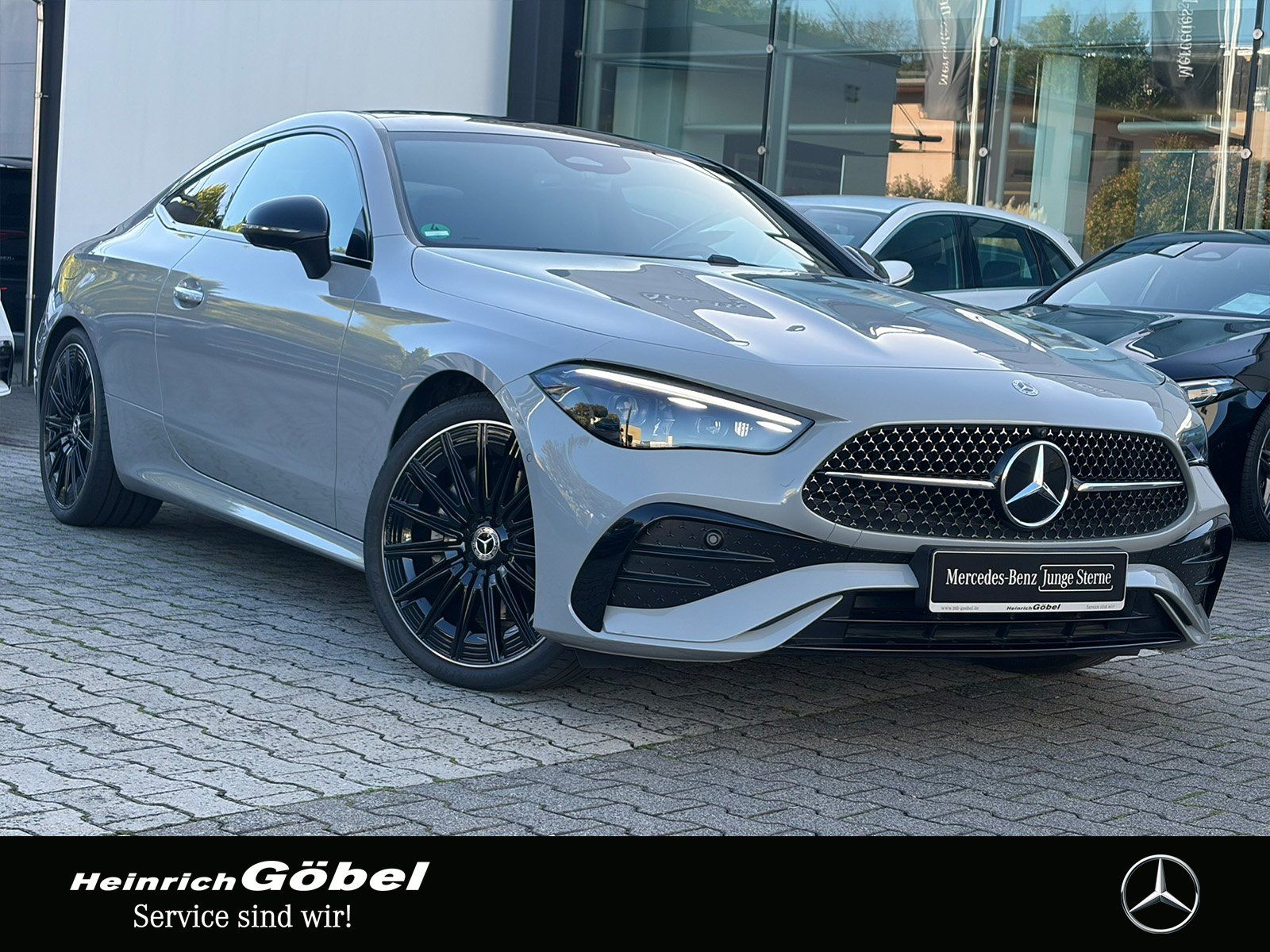 Fahrzeugabbildung Mercedes-Benz CLE 300 4M AMG*STANDHEIZ*NAPPALEDER*AHK*SITZKLIM