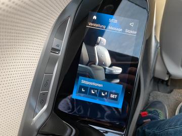 2022 BMW I7 — миниатюра 21