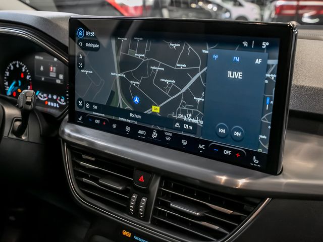 Ford Focus 1.0 Titanium Navi Stauassistent Kamera