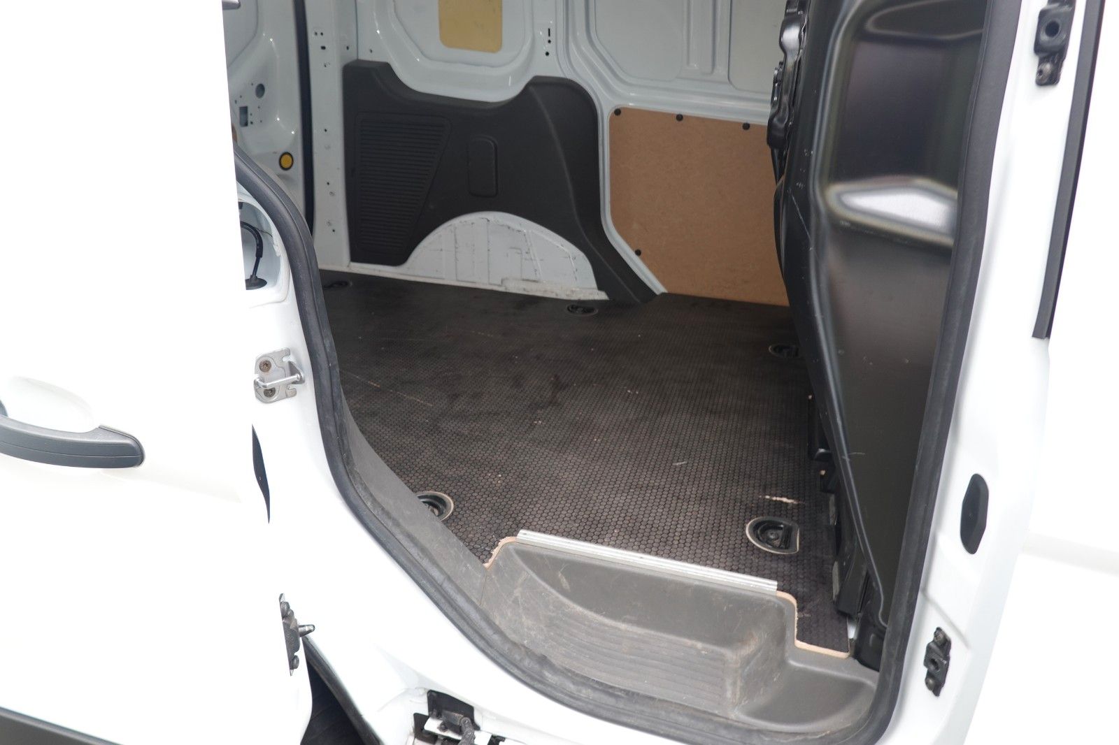 Fahrzeugabbildung Ford Transit  Connect 1,5DCI 88KW 120PS