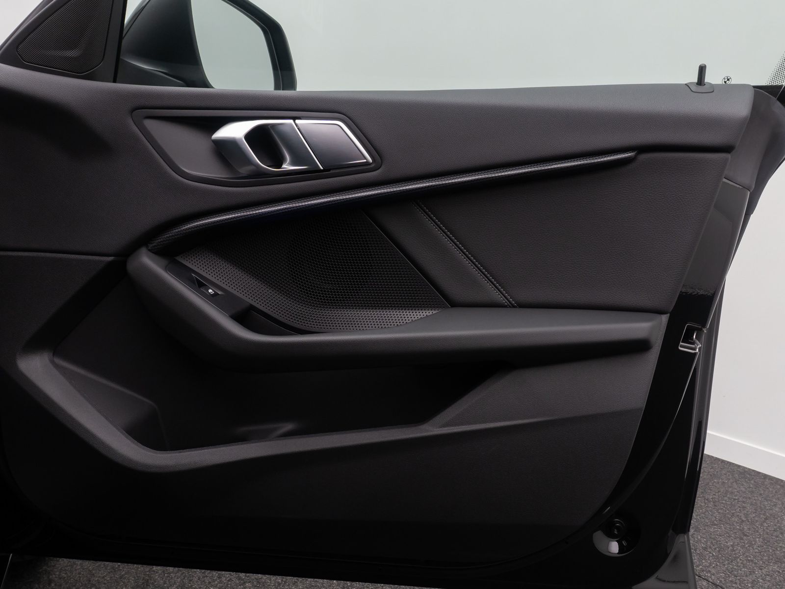 Fahrzeugabbildung BMW 220d Gran Coupé Sport Line DAB HiFi Lenkradheizg