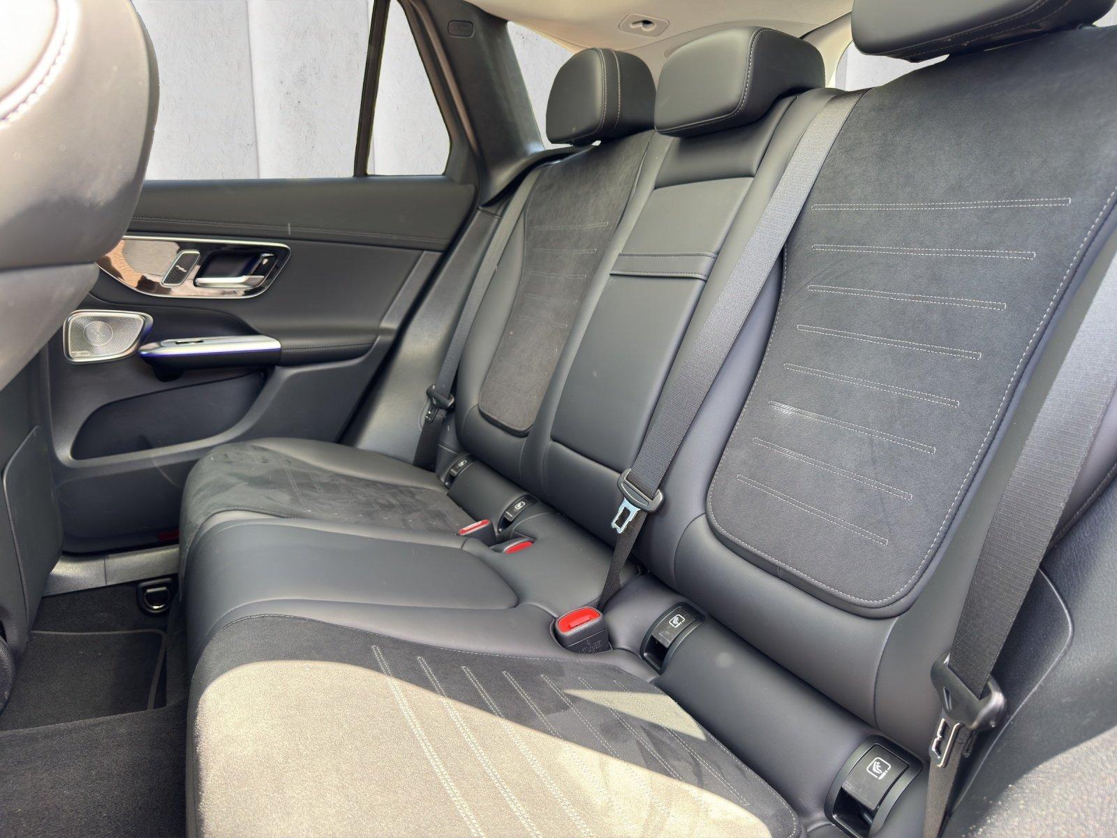 Mercedes-Benz GLC 300 d Edition AMG Panorama BUR AHK DIS 20"