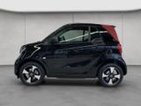 Smart fortwo EQ passion/22kW/Verdeck rot/ nur 4.600 km - gebrauchte Smart ForTwo aus dem Jahr 2021