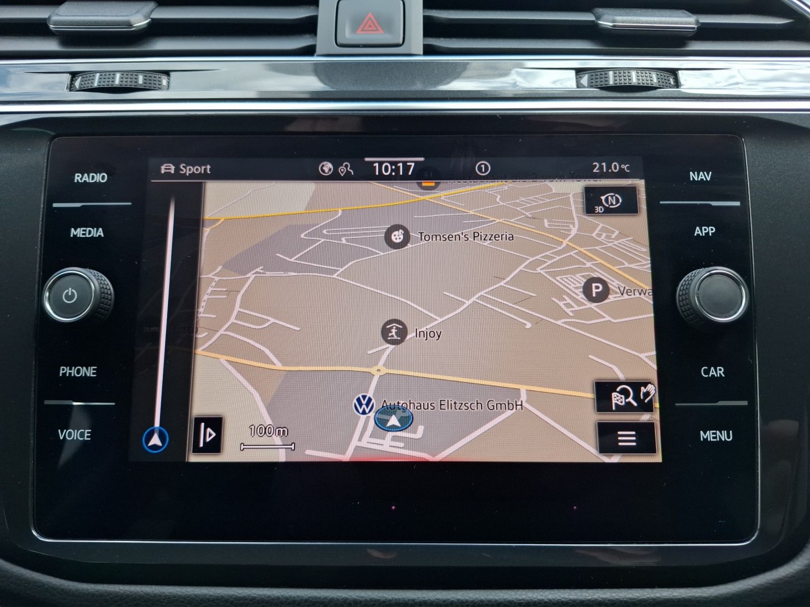 Fahrzeugabbildung Volkswagen Tiguan TDI Active LED Navi ACC Beifahrers. klapp