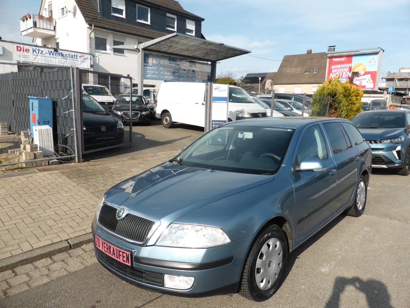 Skoda Octavia Combi Ambiente TDI 2.0L TDI,Automatic,1H