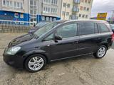 Opel Zafira B Family Plus 1,7 CDTI 7-Sitzer AHK*Tempo - Opel Zafira Gebrauchtwagen in Ludwigshafen