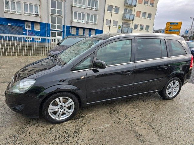 Opel Zafira B Family Plus 1,7 CDTI 7-Sitzer AHK*Tempo