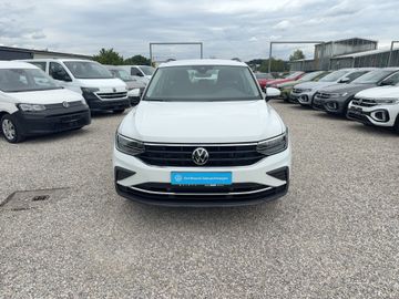 Volkswagen Tiguan - 9