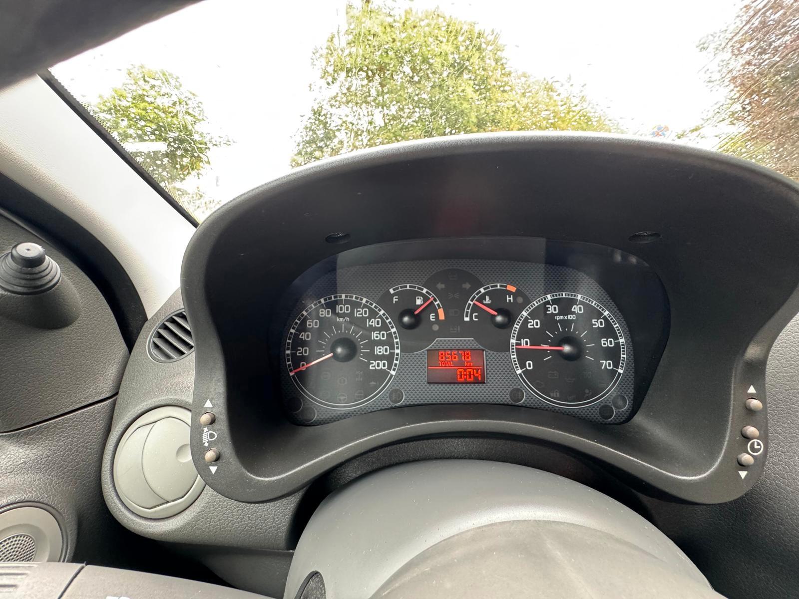 Fiat Panda 1.2 8V Dynamic*Klima*Euro4*2 Hand*